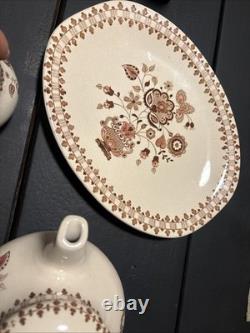 Set Of 35 Johnson Bros Old Granite Jamestown Staffordshire Made England Brown