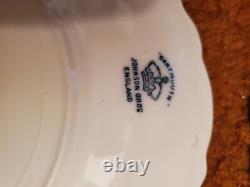 Set Of 8 Johnson Bros Dartmouth 9 7/8 In Dinner Plates Rare Pattern