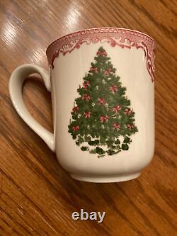 Set of 10 Johnson Brothers Old Britain Castles Christmas Tree 12oz Mugs Cups