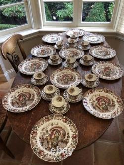 Set of 12 Johnson Bros Windsor Ware Thanksgiving & Christmas Dinner Plates
