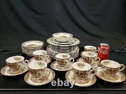 Set of 40pc Johnson Brothers Heritage Hall 4411 Series for 8 Dinner Set