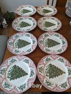 Set of 8 Dinner Plates Johnson Brothers Old Britain Castles Pink Christmas