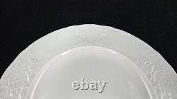 Set(s) Of 4 Johnson Brothers Richmond White 10 3/8 Dinner Plates Excellent