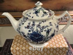 VERY RARE-Johnson Bros/ROSE CHINTZ-BLUE-Full Size Teapot/Lid-Excellent-England