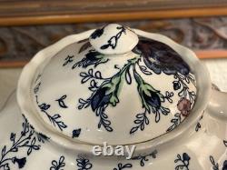 VERY RARE-Johnson Bros/ROSE CHINTZ-BLUE-Full Size Teapot/Lid-Excellent-England