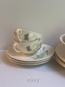 VTG 50s JOHNSON BROS. WILDFLOWER & BUTTERFLY DINNER PLACE-SET FOR 4 + EXTRA PC