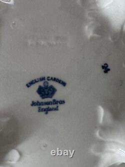 VTG JOHNSON BROS Rare English Gardens Blue & White Soup Tureen