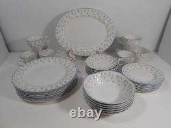 VTG JOHNSON BROTHERSJOHNSON MELODY DINNERWARE DINNER SET of 38 pcs. England