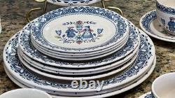 VTG Johnson Brothers Hearts & Flowers 24 Pc Dinnerware Set England Old Granite