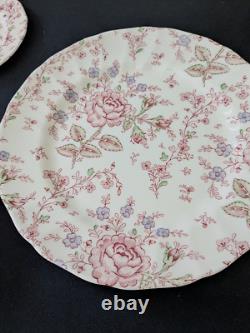 VTG Johnson Brothers Rose Chintz 5 PCS, 4 Place Settings, England