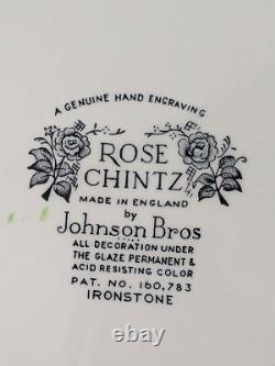 VTG Johnson Brothers Rose Chintz 5 PCS, 4 Place Settings, England