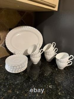 VTG Set of Ironstone Johnson Bros Regency SnowWhite large lot of 20pcs, read
