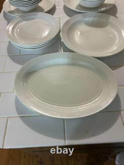 Vintage 20 Pc Empress Johnson Bros And Adams Plates And Bowl