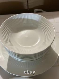 Vintage 20 Pc Empress Johnson Bros And Adams Plates And Bowl