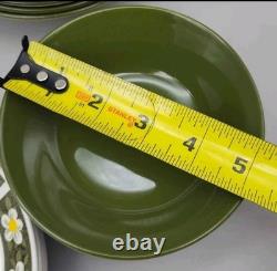 Vintage 70s Johnson Bros Meadowbrook Dinnerware Set Service for 6 MCM Daisy