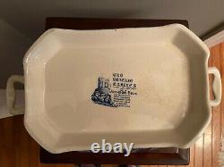 Vintage England Old Britain Castles / Blue Johnson Brothers Soup Tureen