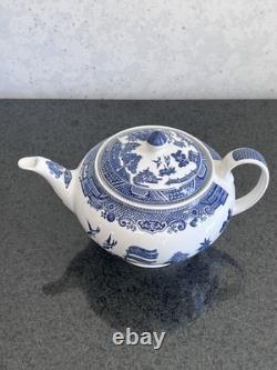 Vintage Johnson Bros. Blue Willow Large Teapot & Lid England 2nd