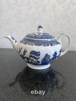 Vintage Johnson Bros. Blue Willow Large Teapot & Lid England 2nd