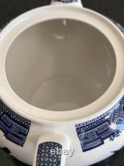 Vintage Johnson Bros. Blue Willow Large Teapot & Lid England 2nd
