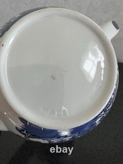 Vintage Johnson Bros. Blue Willow Large Teapot & Lid England 2nd