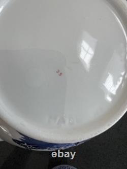 Vintage Johnson Bros. Blue Willow Large Teapot & Lid England 2nd