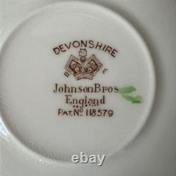 Vintage Johnson Bros Devonshire 12 Piece Set Made In England 10308