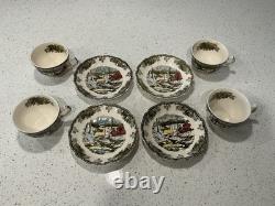 Vintage Johnson Bros England FRIENDLY VILLAGE 20 Piece Dinnerware Set For 4
