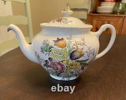 Vintage Johnson Bros England Windsor Ware Garden Bouquet Tea Pot and Lid
