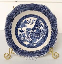 Vintage Johnson Brothers Blue Willow 4 x 5 Piece Place Setting-20 Pieces Total