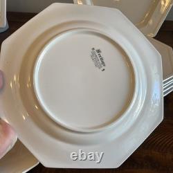 Vintage Johnson Brothers England Heritage White 10Dinner Plates Set Of 8
