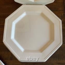 Vintage Johnson Brothers England Heritage White 10Dinner Plates Set Of 8
