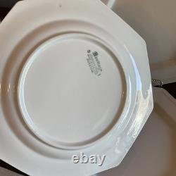 Vintage Johnson Brothers England Heritage White 10Dinner Plates Set Of 8