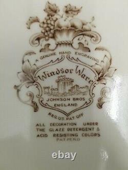 Vintage Johnson Brothers England Windsor Wave HARVEST FRUIT PLATTER 21