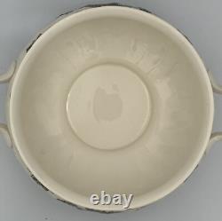 Vintage Johnson Brothers Friendly Village Soup Tureen 6.5 PT Bowl Lid No Spoon