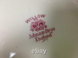 Vintage, Rare, Johnson Bros, England, Red-Blue Willow 6pc Tea Set for 4