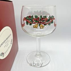 Vintage Victorian Christmas Johnson Bros Wine Glasses Goblets Holly & Bells (12)