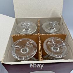 Vintage Victorian Christmas Johnson Bros Wine Glasses Goblets Holly & Bells (12)