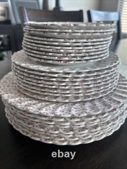 Vtg Johnson Brothers Rose Bouquet Dinner Salad/lunch & Bread Plates Set Of 26