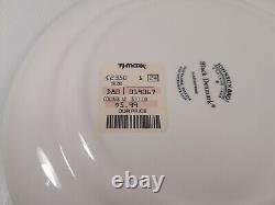 Vtg Rare 17 Pc Johnson Brothers Black Denmark Dinner Salad Plates Bowls